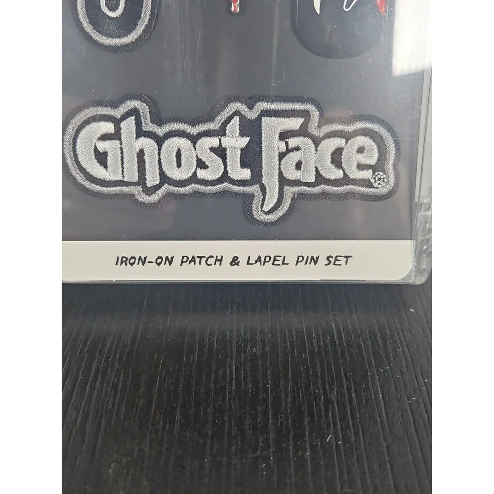 Ghost Face Iron-on Patch & Lapel Pin Set New / sealed (A)